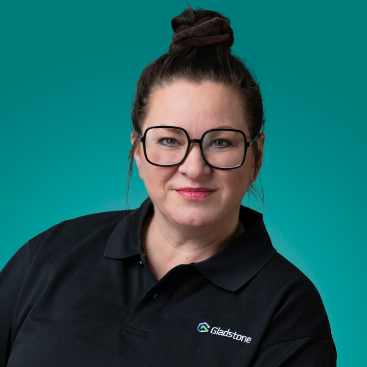 Deb Blythe Headshot