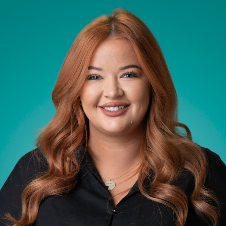 Jess Allman Headshot