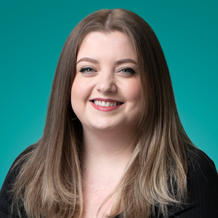 Stevie Palmer Headshot
